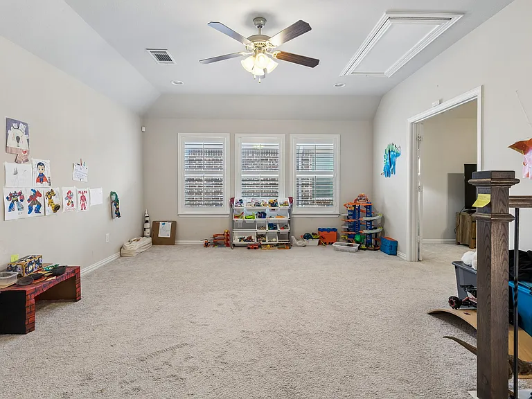 3028 Dustywood Dr — Photo 14