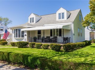 1078 Parkhurst Blvd, Tonawanda, NY 14150