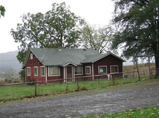 994 Halo Trail Rd, Yoncalla, OR 97499