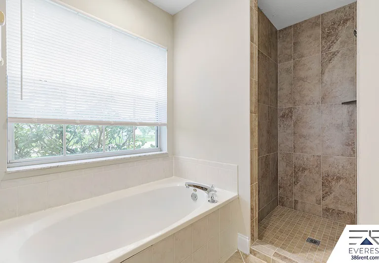 25 Rainbrook Dr — Photo 17