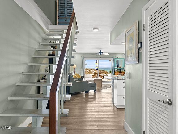 5th image of 8523 Surf Dr