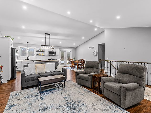 4th image of 160 Canning Factory Rd