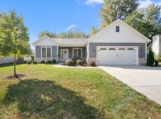 355 E Janet Dr, Braidwood, IL 60408