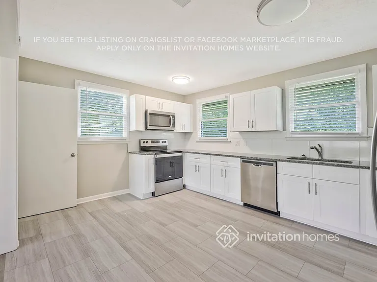 118 Robinhood Cir — Photo 9