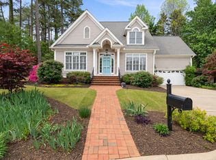 4925 Old Millcrest Ct, Raleigh, NC 27609