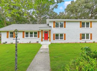 1613 Amberly Rd, Charleston, SC 29407