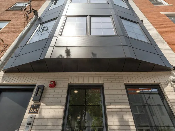 850 N 19th St #2, Philadelphia, PA 19130