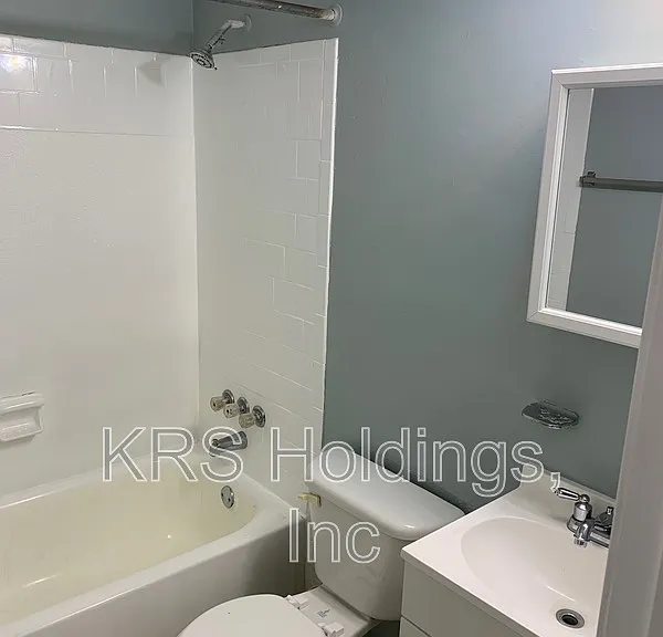 1822 Williamsburg Rd #5 — Photo 10