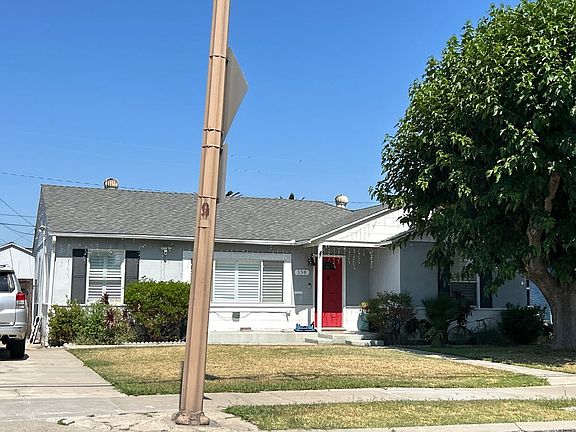 3rd image of 158 N Eckhoff St