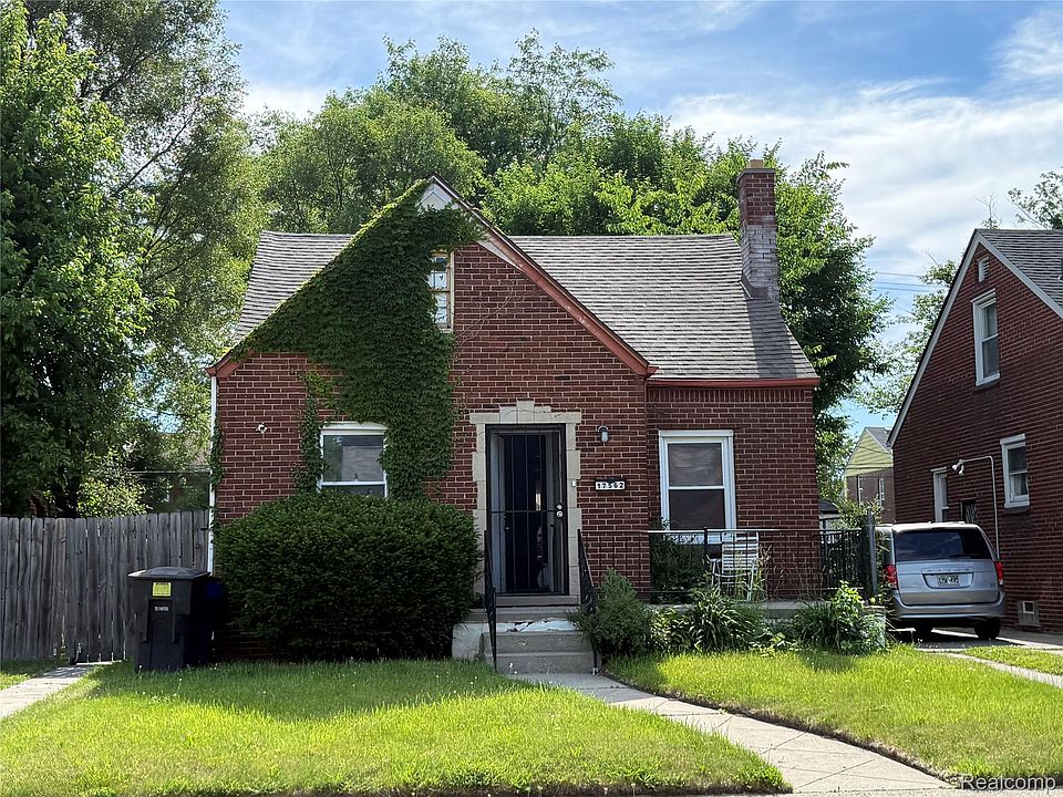 1st image of 17562 Mansfield St