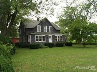 5506 Sawyer Rd, Sawyer, MI 49125