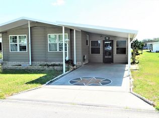 3848 Chah Dr, Zephyrhills, FL 33541