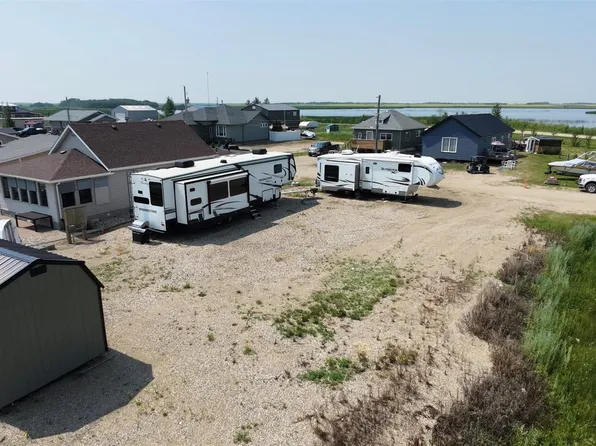 710 Westview Drive N, Leslie Beach, SK S0A 1A0