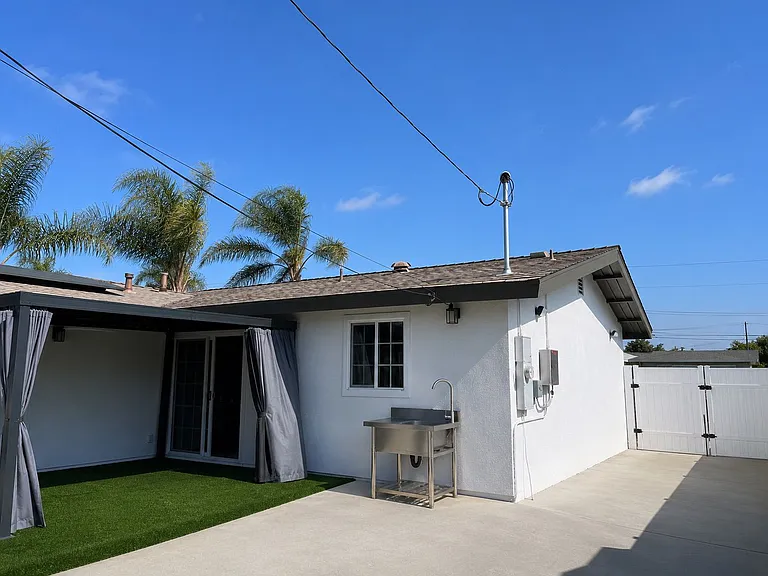 6911 San Pedro Cir — Photo 23