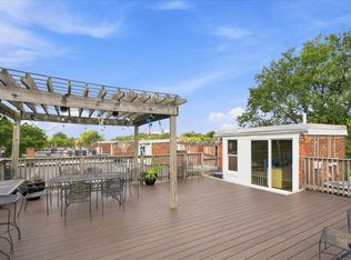9 Strathmore Rd #8, Brookline, MA 02445