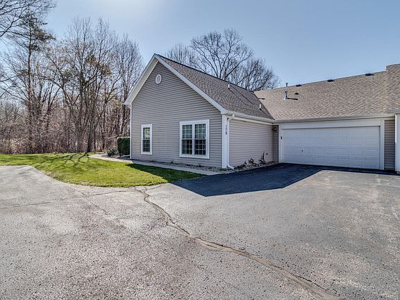 3rd image of 178 Ashton Highlands Dr