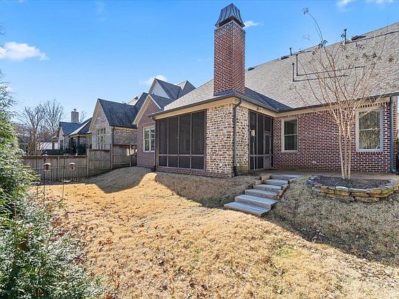 5th image of 1698 Padington Park Ln