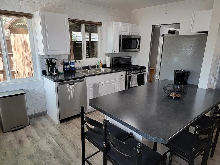 810 N Humphreys St — Photo 34