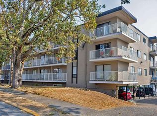 801 Esquimalt Rd, Esquimalt, BC V9A 3M3