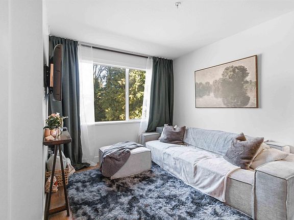 3rd image of 31900 Raven Ave #312