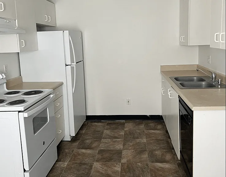 Pioneer Park Apartment — Photo 11