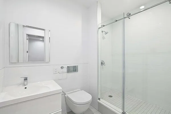 Rented by Bold New York | media 7