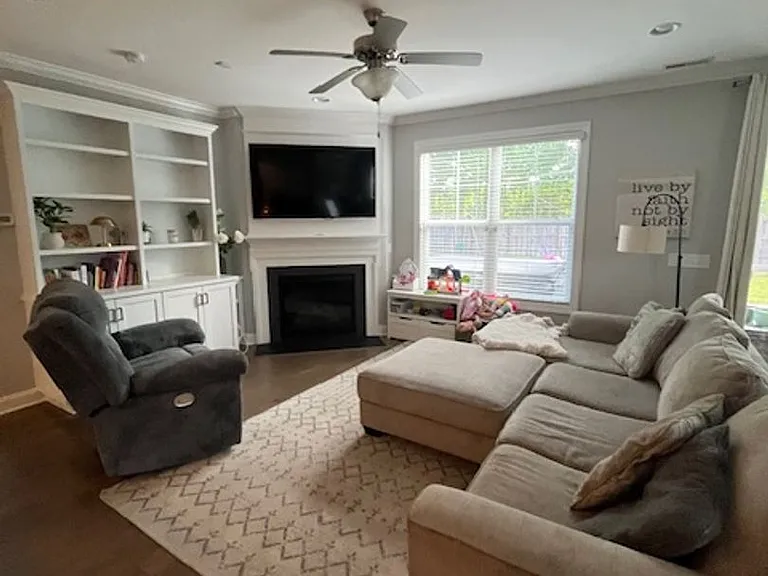 608 Coniston Dr — Photo 8