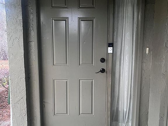 Private entrance from first floor with all living space on 2nd floor.