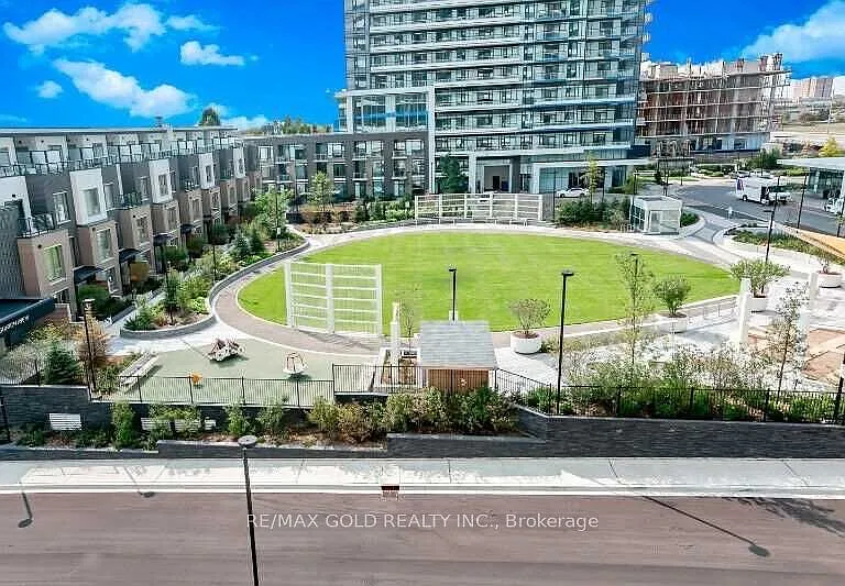 2520 Eglinton Ave W #320 — Photo 11