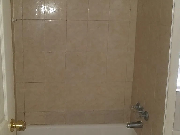 2526 N 5th St #2NF — Photo 5