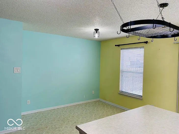 1946 Prairie Sky Ln — Photo 10