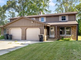 6631 W Charles Ct #6631, Franklin, WI 53132