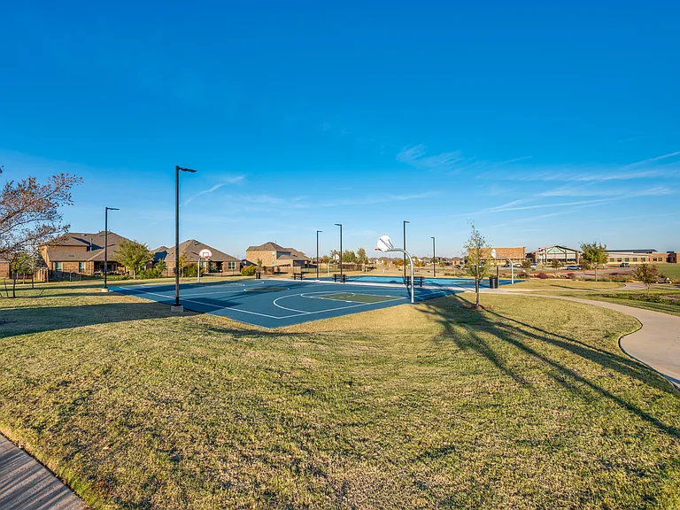 10125 Kayak St — Photo 28
