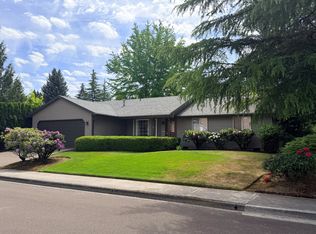 602 NE Joanne Ct, Hillsboro, OR 97124