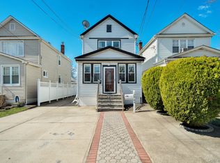91-04 218th Place, Queens Village, NY 11428