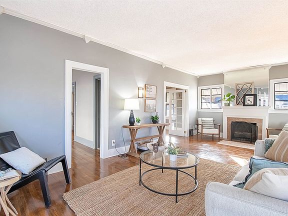 4th image of 402 N Clifton Ave