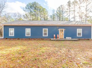 990 Hemphill Rd, Summerville, GA 30747