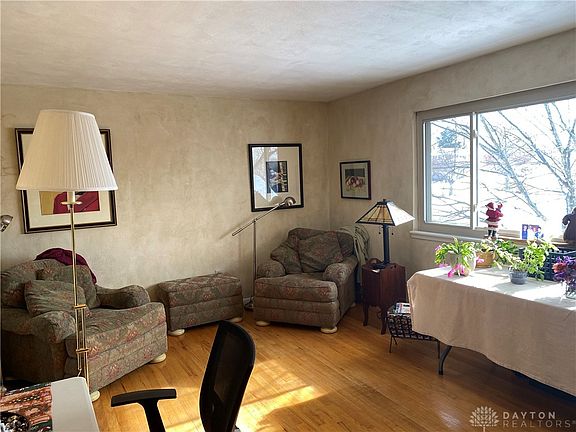 2nd image of 1639 Sue Ave