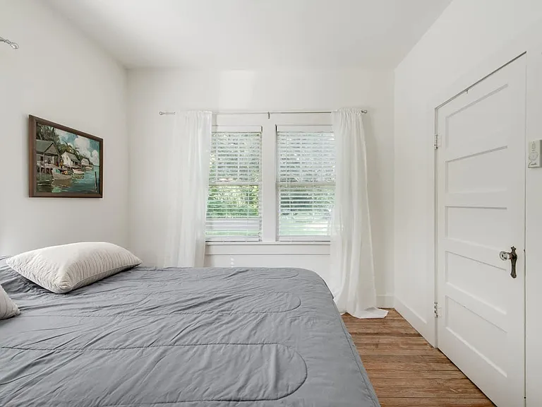 302 N Peninsula Ave — Photo 11