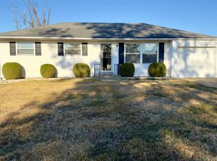 11029 Patsy Dr, Saint Louis, MO 63123