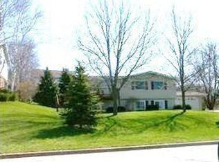 521 Van Dyke Ave, Ripon, WI 54971