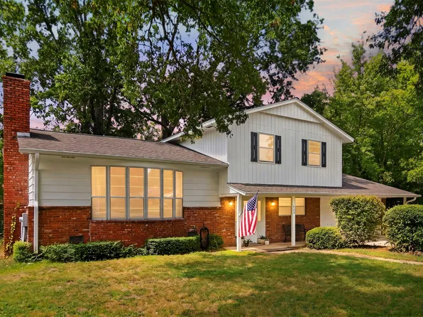 723 Valentine Ln, Claremore, OK 74017