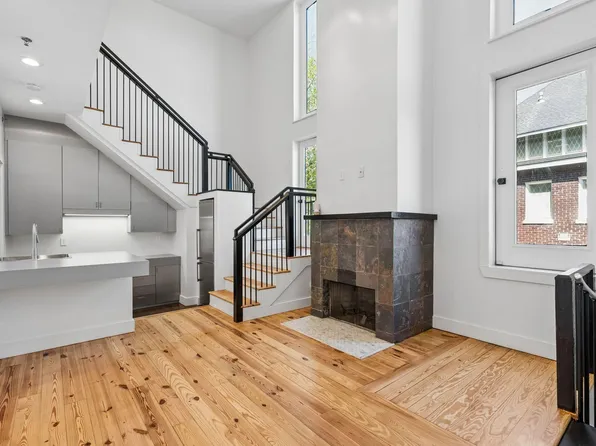 2 Francis St Unit I, Charleston, SC 29403