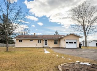 6198 166th St, Chippewa Falls, WI 54729