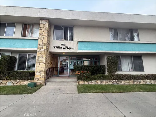 1101 E Ocean Blvd Photo 1