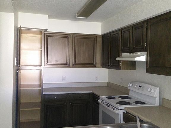 3rd image of 14025 Fairway Island Dr #14-322