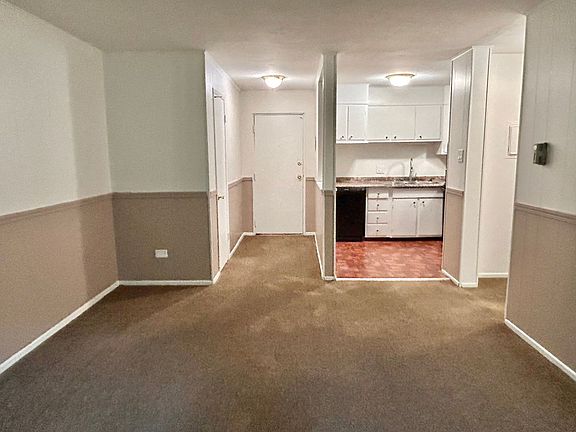 4th image of 1160 Ogden St #303