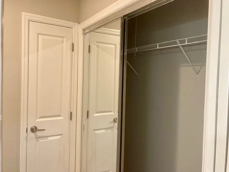1215 N Egret Point — Photo 30