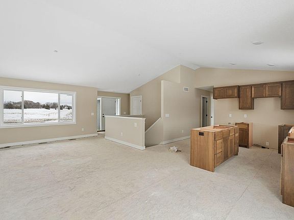 3rd image of 1175 Wisteria Ln