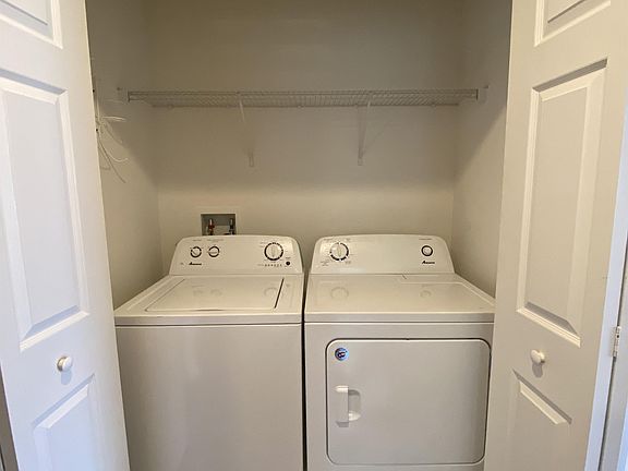 4th image of 3979 Cesare St #3979